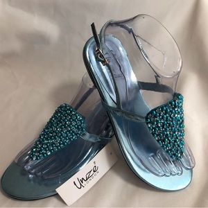 NWT Unze bling sandals